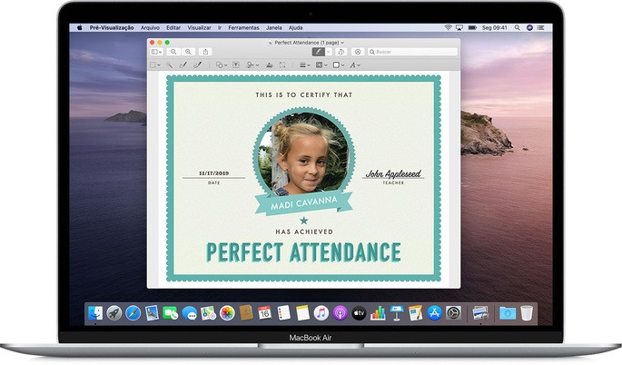 pantalla de la aplicación macOS viewer que se muestra en una macbook